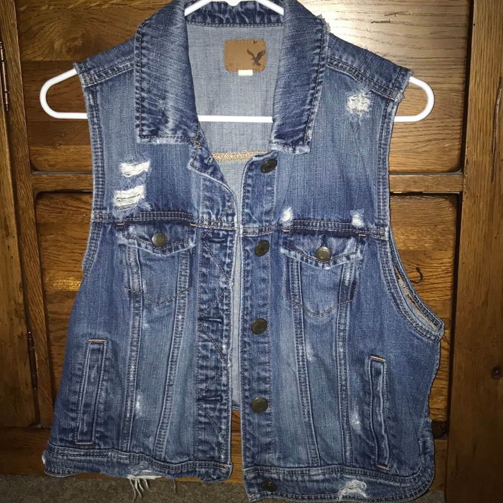 AE denim vest